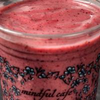 Organic Berries N Cream · Organic strawberries, blueberries, bananas, unsweetened almond milk, coconut nectar, vegan v...
