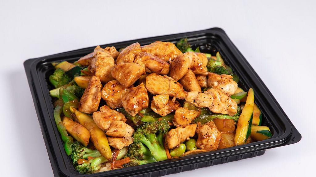 Hibachi (Large) · Create your own hibachi bowl! Pick your favorite ingredients step 1) pick your protein step 2) choose a base step 3) pick your vegies step 4) choose a cooking sauce step 5) choose a dipping sauce on the side.