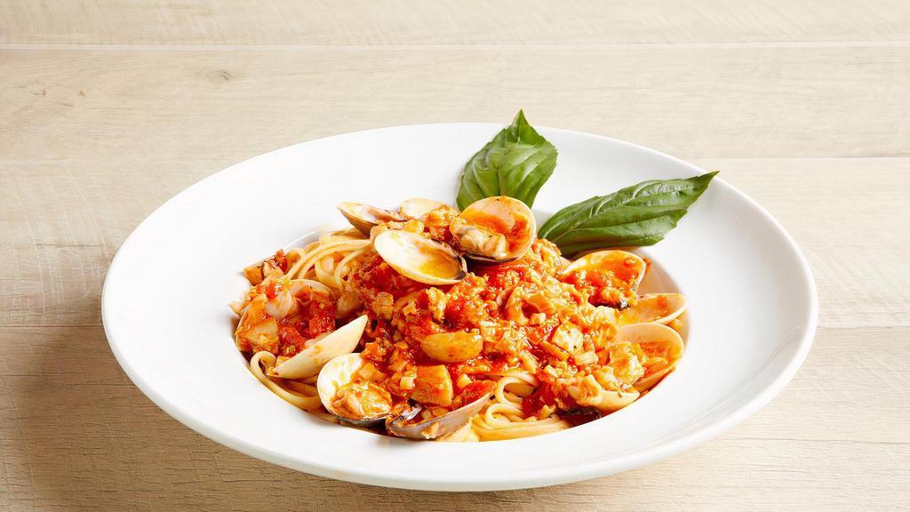 Pasta With Clam Sauce · Clams in a Red or White Sauce with Your Choice of Pasta.