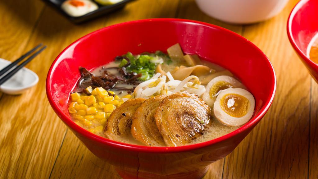 Deluxe Ramen (Best Seller) · Pork slices, scallions, half-boiled egg, kikurage mushroom, , bamboo shoots,and bean sprouts.
⋆Additional toppings will be charged.
Choose from the Add Toppings list.