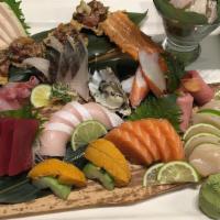 Sashimi Platter · 18 pieces chef's selected fish