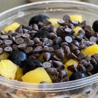 Coco Craze · Base: 100% Coconut, banana, honey, almond milk

Toppings: Pineapples, blueberries, chocolate...