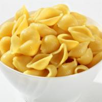 Pasta & Butter · Shell-shaped pasta with butter