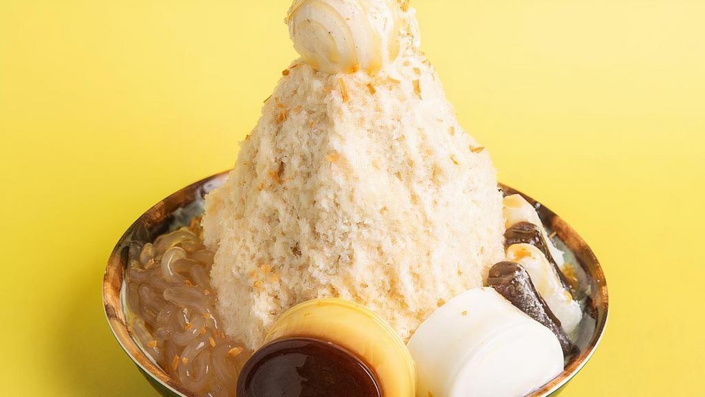 Pudding And Q Mochi Milk Shaved Ice (M) · Medium. Includes almond pudding, caramel pudding, mini taro balls, melon jelly, q mochi, and ice cream.