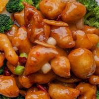 General Tso'S Chicken · Wonderful Asian Restaurant favorite: Crispy golden tender chicken served in a mildly seasone...