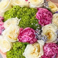 Bouquet For Mom · Seasonal flowers