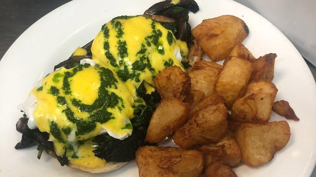 Sweet Basil’S Florentine · Fresh sauteed spinach, portobello mushrooms & fresh herbs, 2 poached eggs, hollandaise & a drizzle of pesto over an English muffin, served with home fries or salad