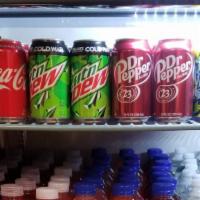 Can Sodas And Drinks · Coke
Diet Coke 
Dr Pepper
Mount Dew
Sprite
Pepsi
Brisk  ice tea 
Fanta 
Pepsi zero 
Root beer