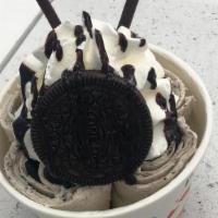 #9   Cookies Monster · Oreo mix vanilla ice cream ,with whipped cream 
, oreo ,chocolate sauce on the top