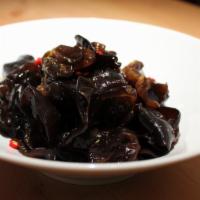 Black Fungus With Wasabi Sauce / 芥末木耳 · Spicy.