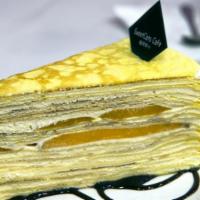 Mango Mille Crepe Cake / 象牙芒千层蛋糕 · 