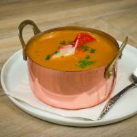 Lobster Bisque (Quart) · Velvety French soup served with oyster crackers