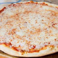 Pizza (Large) · Traditional pizza with mozzarella and sauce.