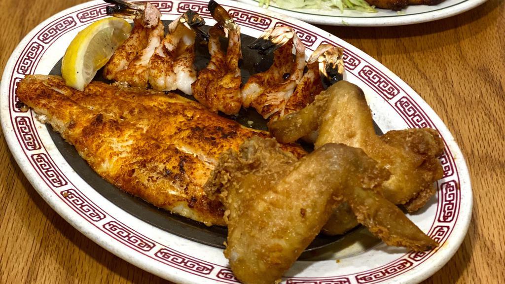 Alas De Pollo (2 Pcs), Camarones Asado, Pescado Asado/Chicken Wings, Broiled Shrimp, Broiled Fish · 