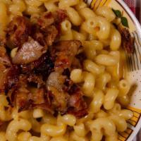 Bacon Mac & Cheese (Mac & Cheese Con Tocino) · Delicious a creamy Mac and Cheese classic style with extra flavor of the loved bacon.