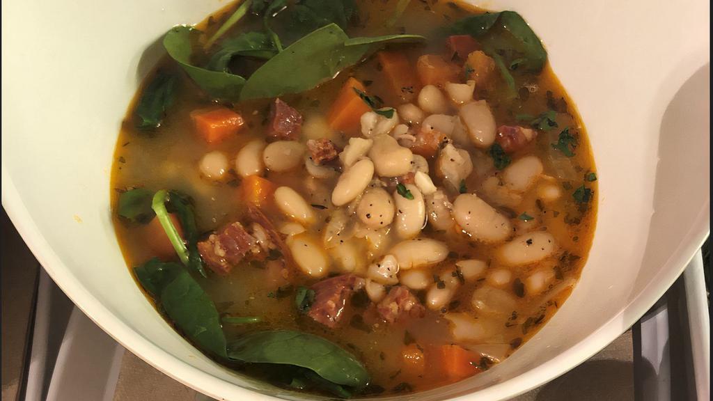 Tuscan Sausage Soup · carrot, white beans, spinach, leeks and red onion