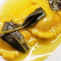 Ravioli · Cheese ravioli in butter & sage sauce