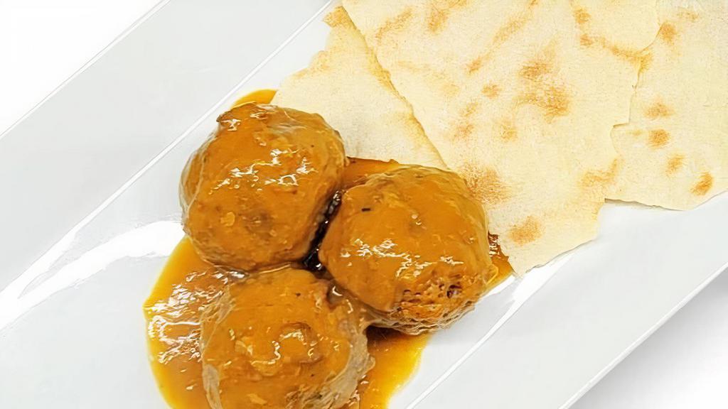 Polpette · veal and beef meatballs in a sauce of your choice (white wine or tomato sauce)