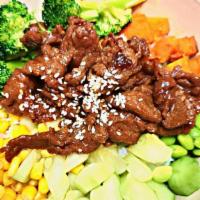 5 Spice Beef Bowl · Tender prime beef, charred broccoli, roasted sweet potato, cucumber, edamame, corn, sesame s...