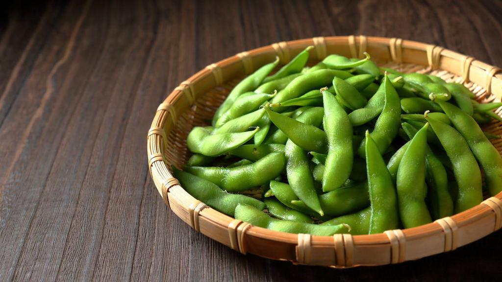 Edamame · Broiled soybean served hot.