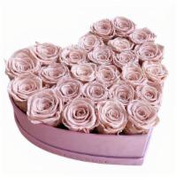 Suede Pink Heart · 24-26 Preserved Roses in Suede Pink Heart box