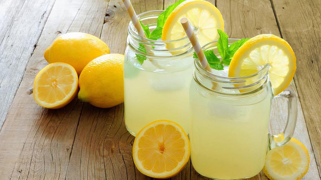 Amazing Lemonade · Fixed ice and sugar.