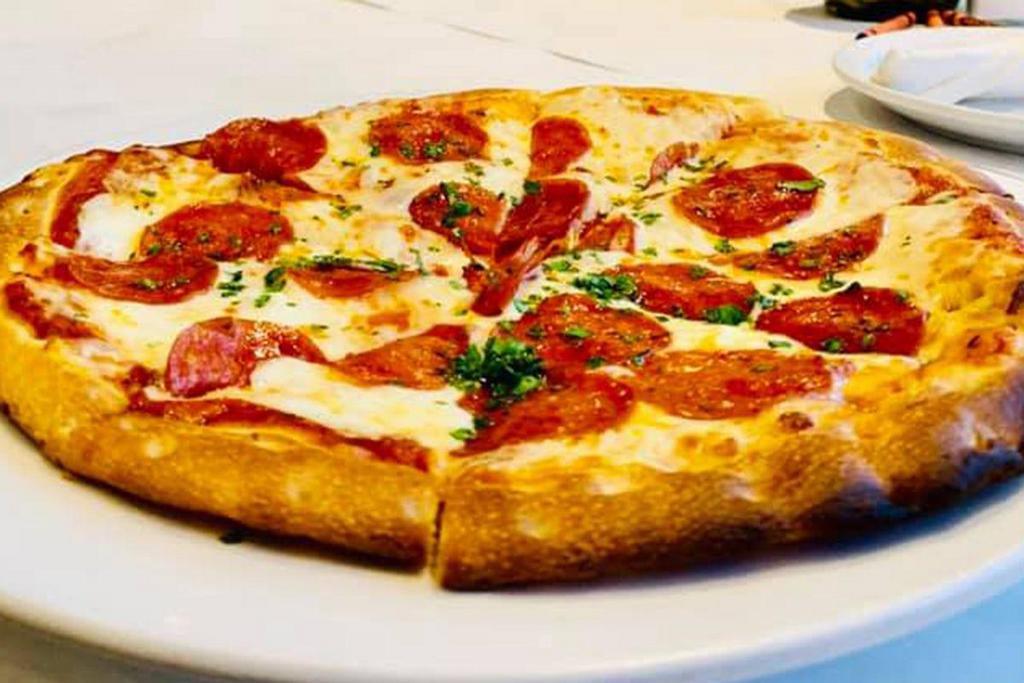 Pepperoni Pizza · pepperoni, fresh mozzarella