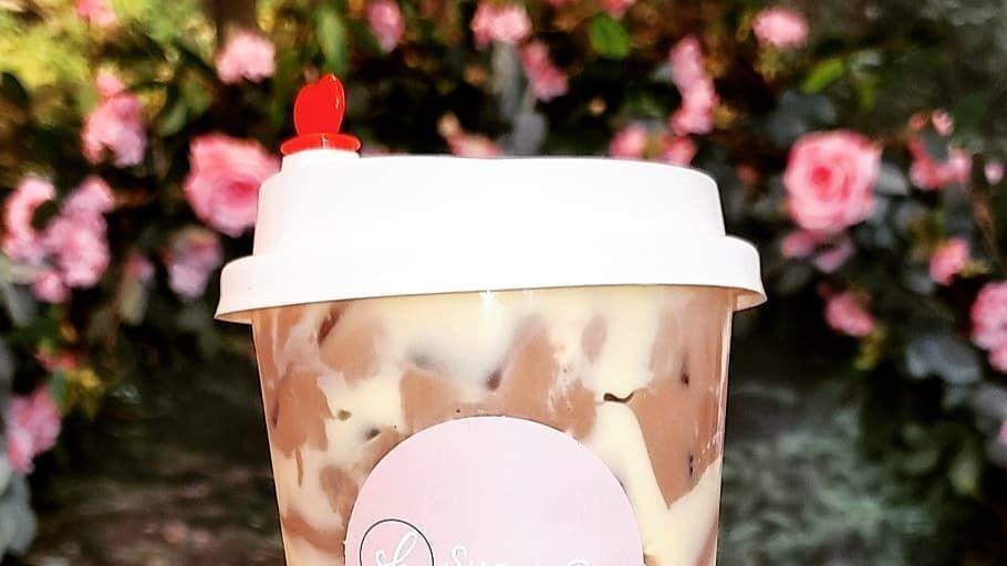 Crème Brûlée Milk Bubble Tea · 16 oz.