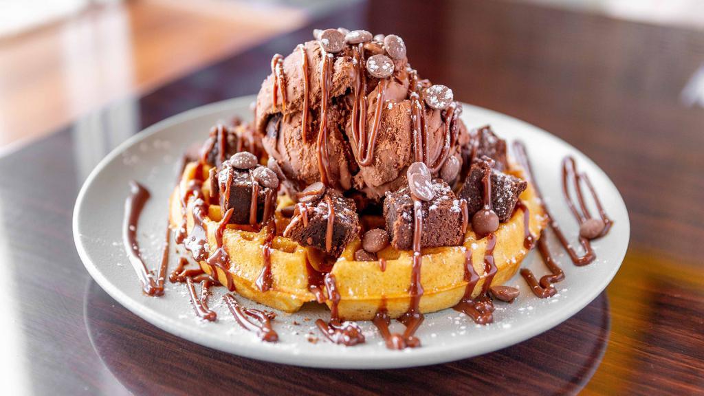 The Dark Side · Waffle/Crepe with Dark Chocolate Ice-Cream - Brownies - Belgian Milk Chocolate Sauce - Belgian Milk Chocolate Buttons