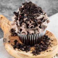 Chocolate Lovers Cupcake · Chocolate Cake - Oreo Cookie - Nutella Filling, Chocolate Frosting, Chocolate