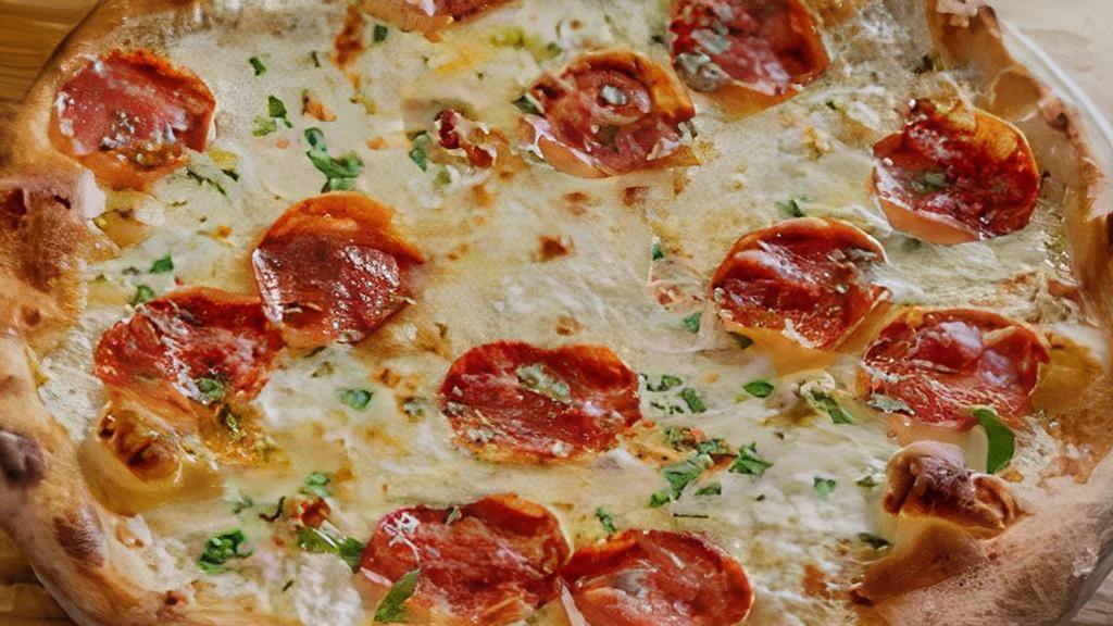 Gorgonzola Con Bel Paese E Salame Piccante · Gorgonzola & bel paese cheese with spicy italian sopressata salami (white pizza).