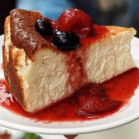 Basque Style Cheesecake · berry compote