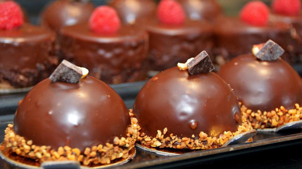 Chocolate Mousse Cake- Hazelnut · 