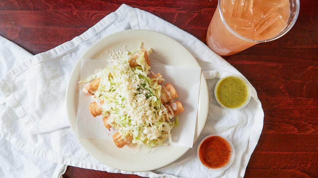 Flautas · Crispy tacos rolled up and stuffed with your choice of meat topped with lettuce,tomatoes, cheese and sour cream.