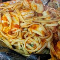 Seafood Linguine · calamari, shrimp, clams, mussels.