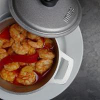 Camarones Al Ajillo · Shrimp in garlic sauce.