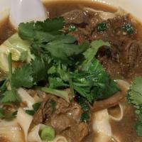 红烧牛肉麵 / Braised Beef Noodle Soup · Hot & Spicy.