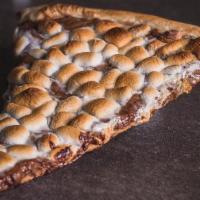 Nutella Marshmallow Pizza · 