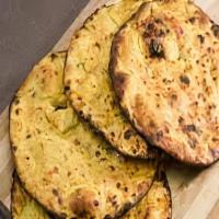 2,Missy Roti (Good For Diabetes)With Chana Masala · Traditional style Pakistani tandoori Roti,Gram flour & whole wheat flour,blending onion and ...