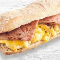 Huevos Y Jamón Sándwich · Ham & egg sandwich.