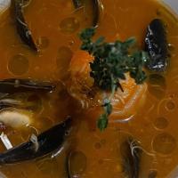 Shrimp & Mussel Seafood Soup · 