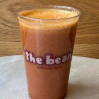 Immune Support Juice · Orange, spinach, kale, apple and carrot.