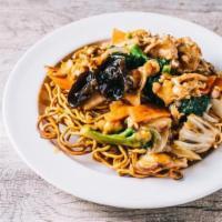 Pan Fried Noodle  Chicken / 两面黄 · 