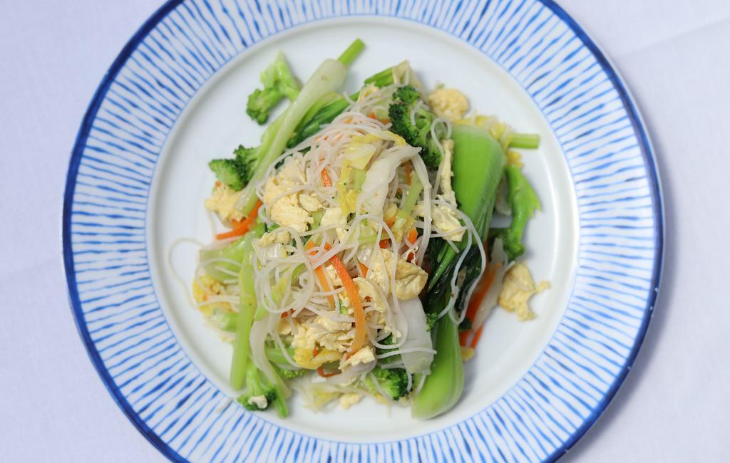 N2  Rice Noodle · w/Egg, cabbage, carrot, scallion