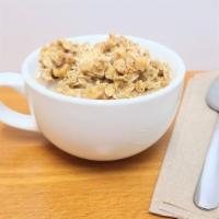 Apple Cinnamon Oatmeal · Made with gluten free ingredients