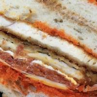 Da Looch · Breaded chicken cutlet, imported sharp provolone, fresh mozz, hot soppressata, long hots, sh...