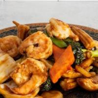 Shrimp With Mixed Vegetables (Small) · Jumbo shrimp, broccoli, snow peas, carrots, napa cabbage, mushrooms, baby corn and sliced wa...