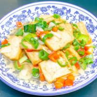 家常豆腐煲 Hometown Tofu Casserole · 