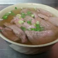 Sliced Beef Noodle Soup / 牛肉湯面 · 