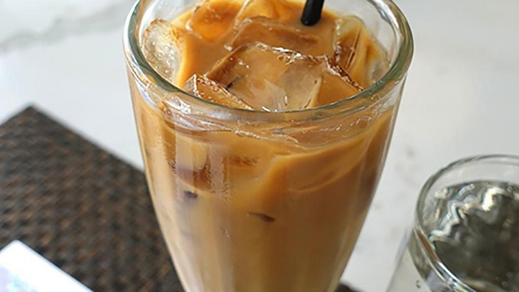 Iced Cuban Latte. · Iced Cafe Con Leche